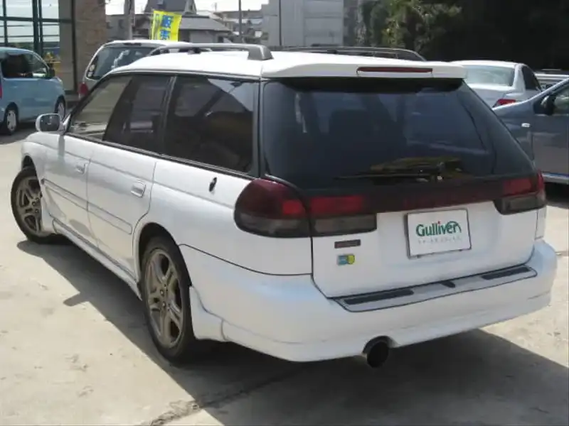 4501657 | カタログ画像：レガシィツーリングワゴン（LEGACY TOURING WAGON） ＧＴ－Ｂ 1998年6月 GF-BH5 2000cc ピュアホワイト バック