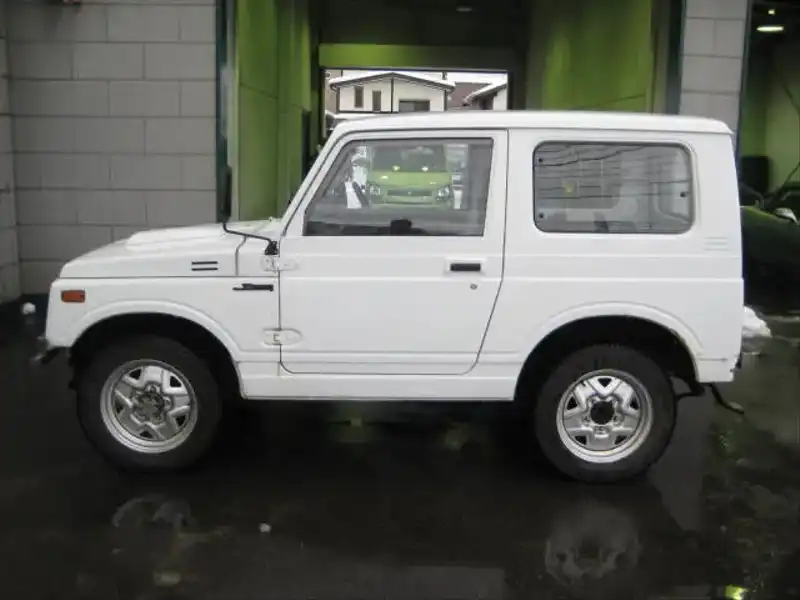 カタログ画像：ジムニー（JIMNY） バン ＨＣ 1992年8月 V-JA11V 660cc スペリアホワイト 外装