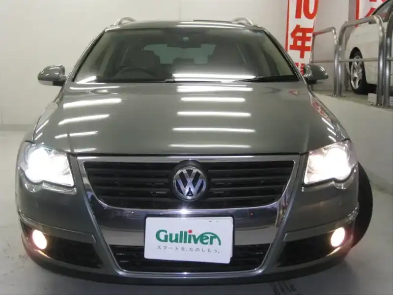 カタログ画像：パサートヴァリアント（PASSAT VARIANT） ２．０Ｔ 2007年1月 GH-3CAXX 2000cc グラニットグリーンメタリック 燃費10.4km / l  フロント