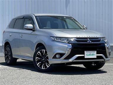 三菱 アウトランダー ＰＨＥＶ G Limited Edition