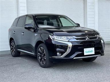 三菱 アウトランダー ＰＨＥＶ G ナビパッケージ