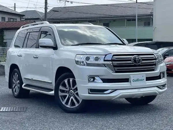 りい 週末のお出かけにぴったりの車が見つかる！ガリバー春日部店