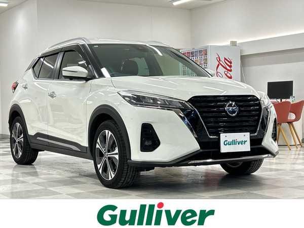 新着情報“ランドクルーザーZX”2022年式ホワイトパールクリスタル