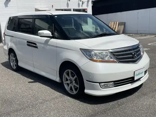 ホンダエリシオンブルーイッシュホワイトパール Honda｜エリシオンプレステージ（2007年7月終了モデル）